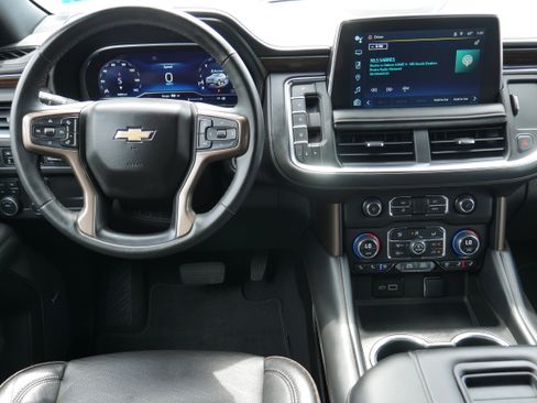 Certified 2023 Chevrolet Suburban High Country w/ Premium Package 2 AWD/4WD image 22