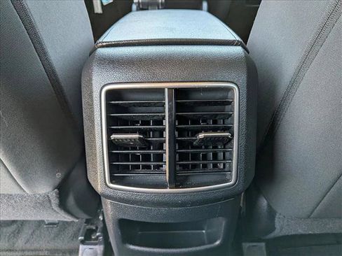 Used 2024 Kia Sportage LX image 17