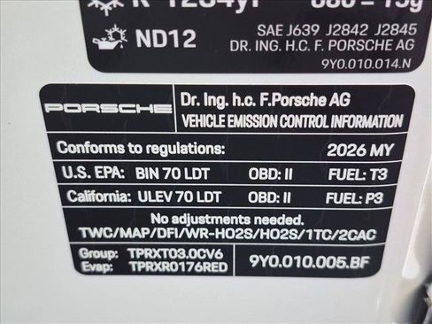 Used 2026 Porsche Cayenne AWD/4WD image 22