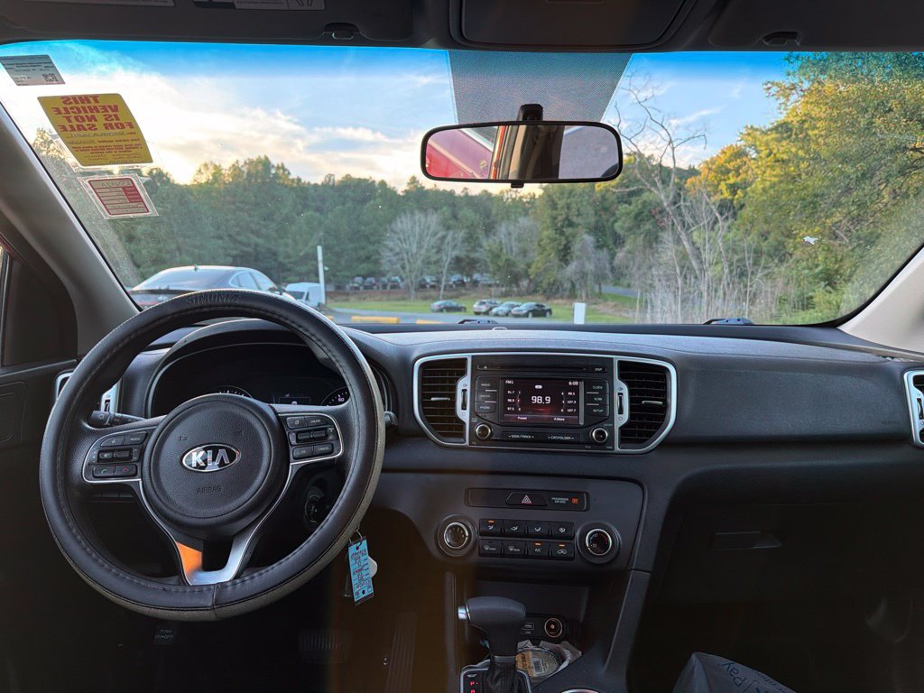 Used 2019 Kia Sportage LX FWD image 10