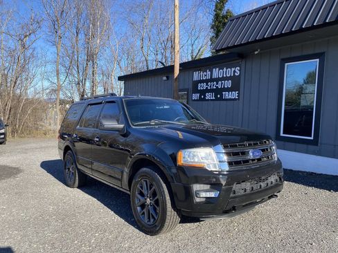 Used 2017 Ford Expedition Limited w/ Equipment Group 301A image 1