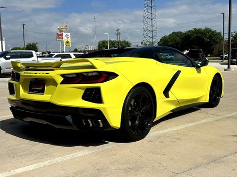 Used 2022 Chevrolet Corvette Stingray Premium Conv w/ Z51 Performance Package image 9