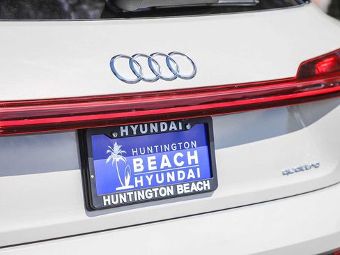 Used 2021 Audi e-tron Premium w/ Convenience Plus Package AWD/4WD image 10