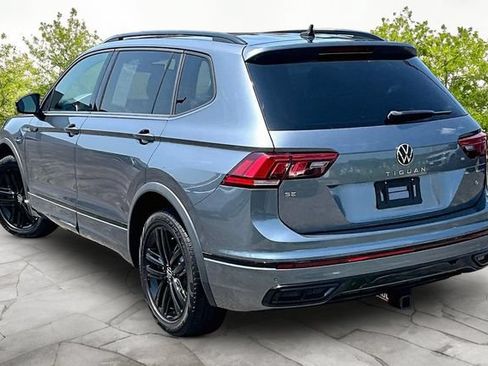 Used 2022 Volkswagen Tiguan SE R-Line AWD/4WD image 11