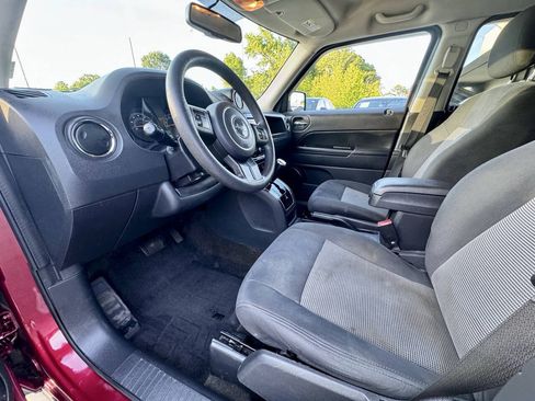 Used 2016 Jeep Patriot Sport w/ Power Value Group FWD image 10