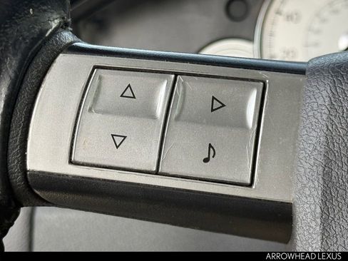 Used 2005 Chrysler 300 C w/ Protection Group II image 15