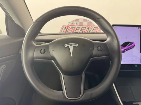 Used 2020 Tesla Model 3 Long Range image 13