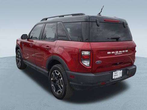 Used 2021 Ford Bronco Sport Outer Banks image 6