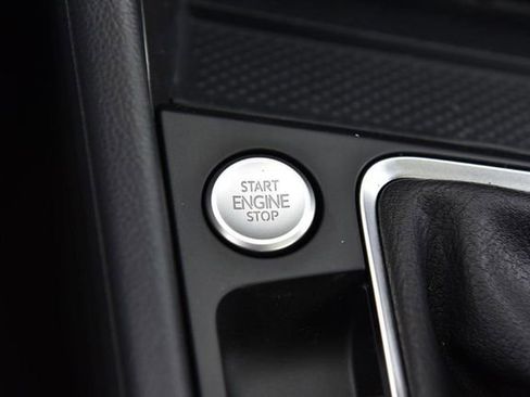 New 2026 Volkswagen Jetta SE image 17