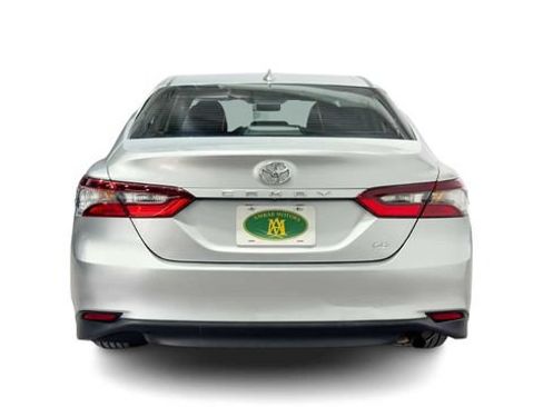 Used 2024 Toyota Camry LE FWD image 3
