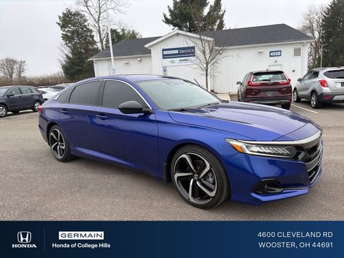 Certified 2022 Honda Accord Sport Special Edition image 3