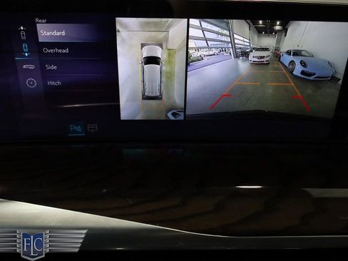 Used 2025 Cadillac Escalade Sport Platinum w/ LPO, ONYX Package image 36