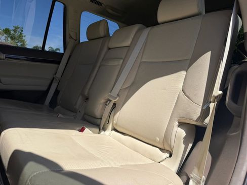 Used 2014 Lexus GX 460 w/ Premium Package AWD/4WD image 12