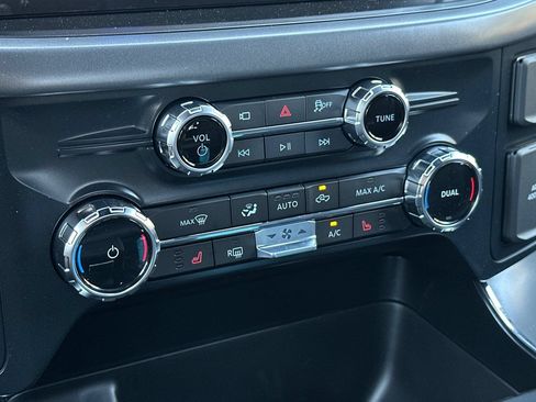 New 2026 Ford F150 XLT w/ Equipment Group 302A MID AWD/4WD image 19