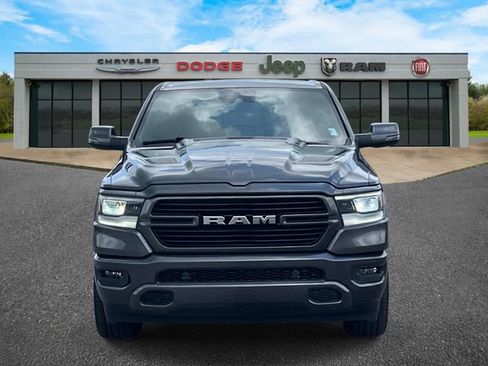 Used 2023 RAM 1500 Laramie AWD/4WD image 9