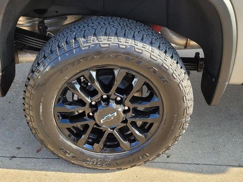 New 2026 Chevrolet Silverado 2500 LT w/ Trail Boss Package image 5