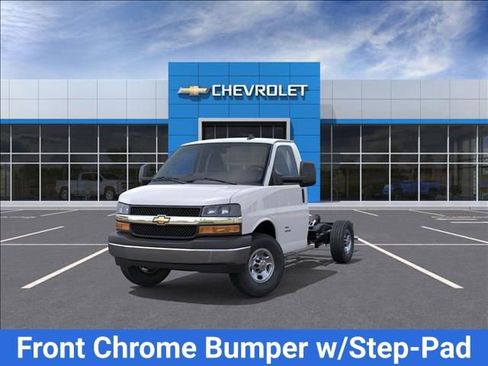 New 2025 Chevrolet Express 3500 w/ Power Convenience Package image 8