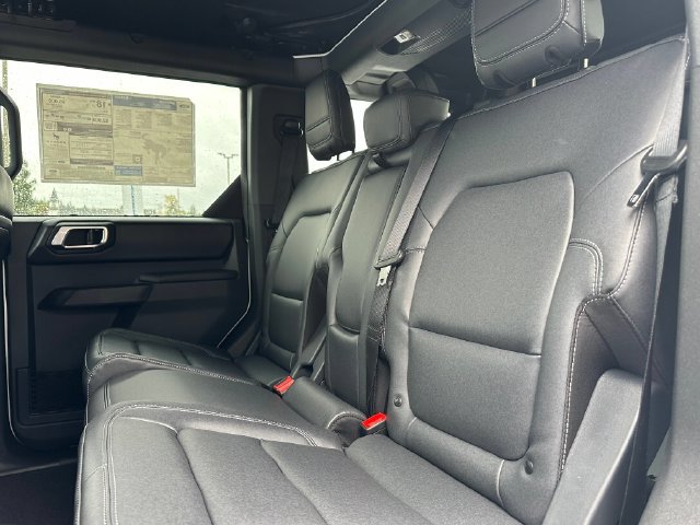 Used 2025 Ford Bronco Badlands AWD/4WD image 21