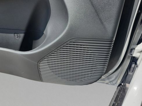 Used 2026 Hyundai Kona SEL Premium image 26