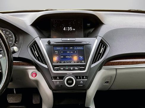 Used 2017 Acura MDX FWD image 12