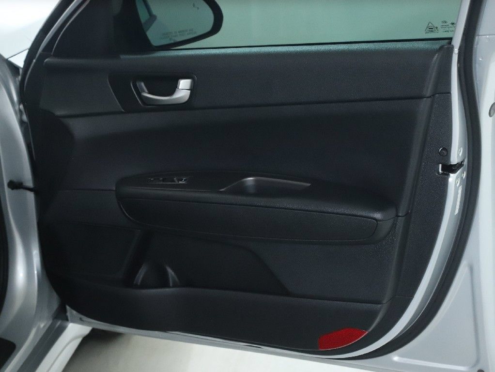 Used 2020 Kia Optima LX FWD image 33