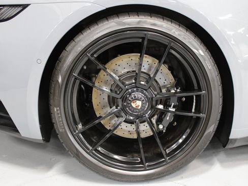 Certified 2024 Porsche 911 Carrera 4 GTS image 13