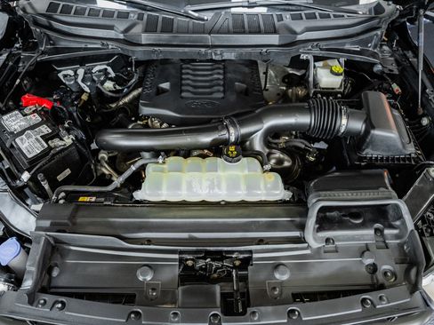 Certified 2023 Ford F150 Lariat w/ Equipment Group 502A High image 19