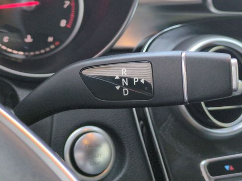 Used 2018 Mercedes-Benz C 300 4MATIC Cabriolet image 25