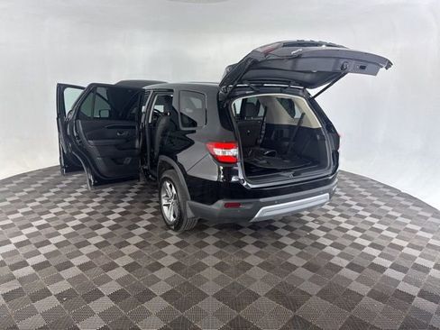Used 2025 Honda Pilot EX-L image 20
