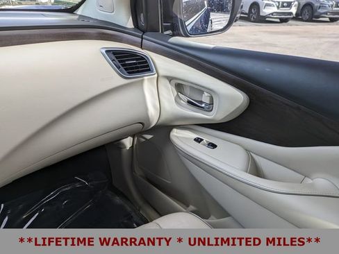 Used 2019 Nissan Murano Platinum w/ Cargo Package image 19