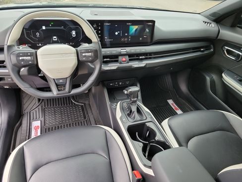 Used 2025 Kia K4 GT-Line Turbo FWD image 8