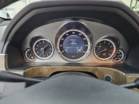 Used 2010 Mercedes-Benz E 350 Sedan w/ Premium 1 Pkg image 30