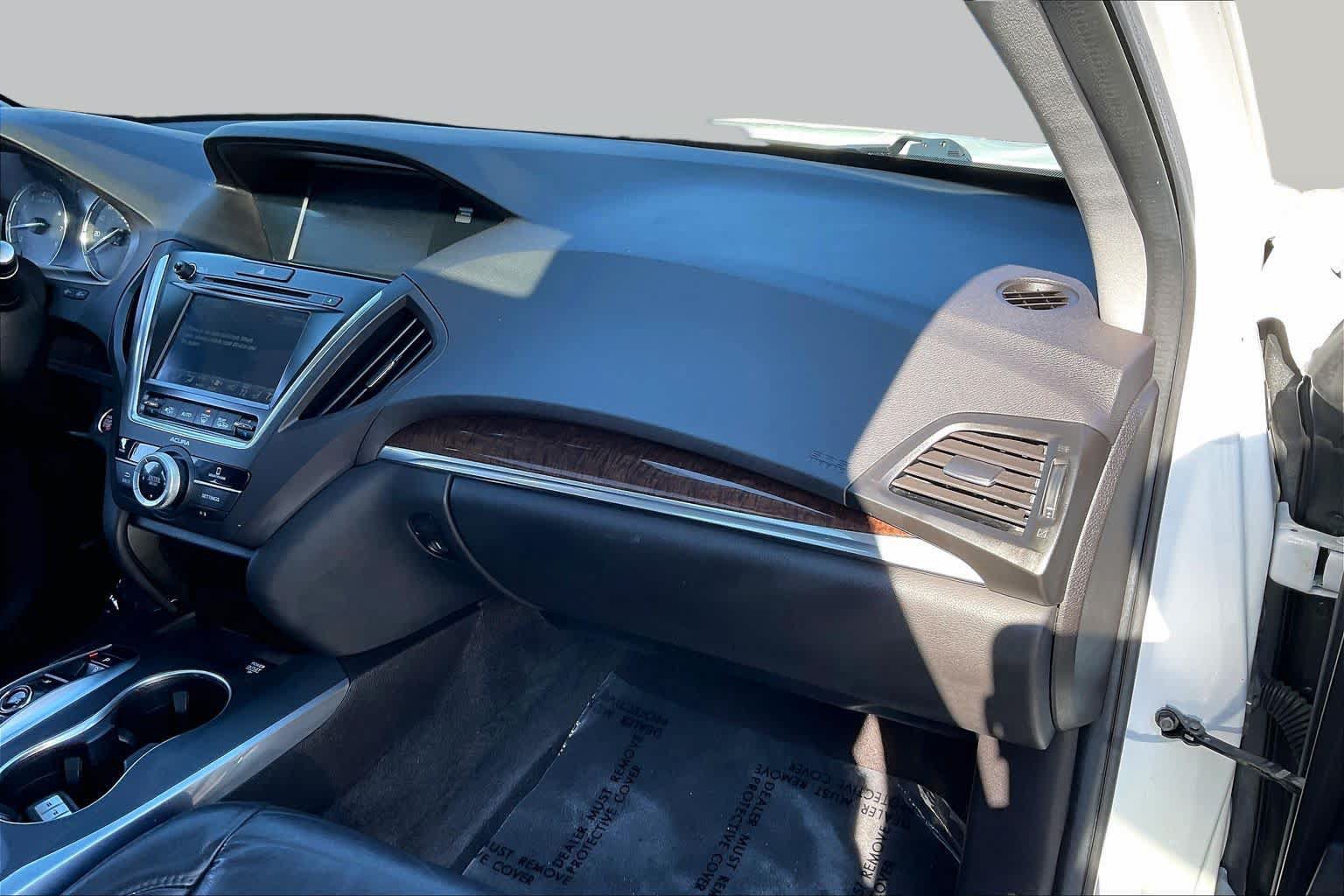 Used 2020 Acura MDX SH-AWD image 18