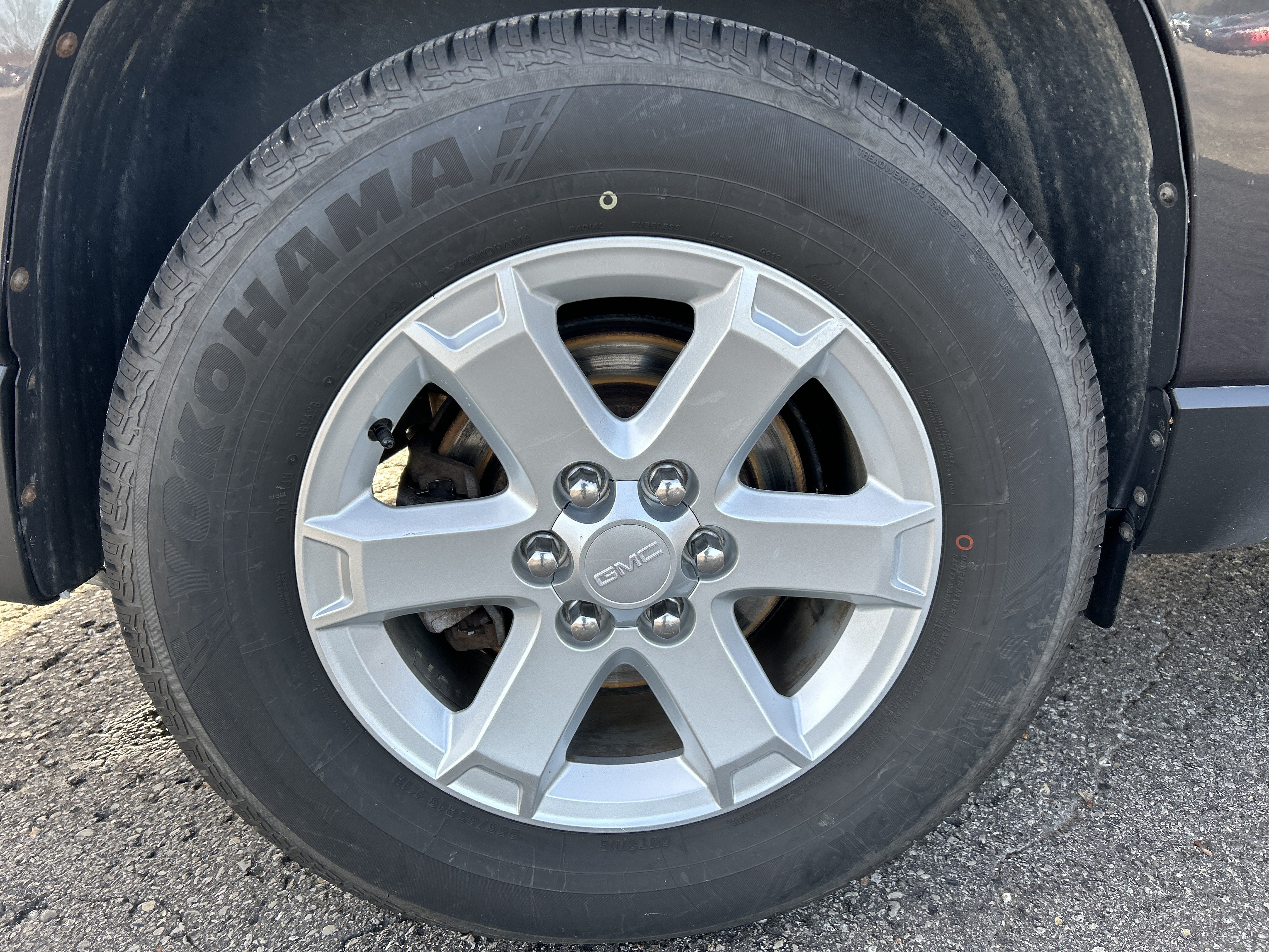 Used 2016 GMC Acadia SLE AWD/4WD image 27