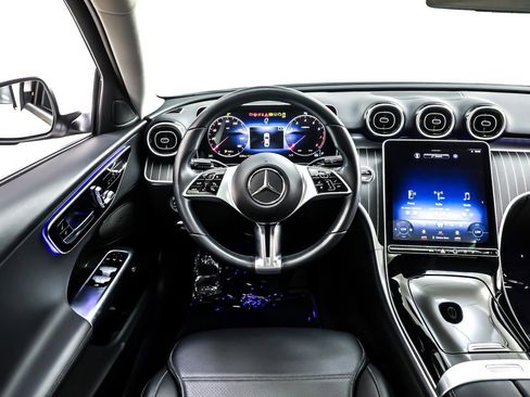 Used 2023 Mercedes-Benz C 300 Sedan image 5