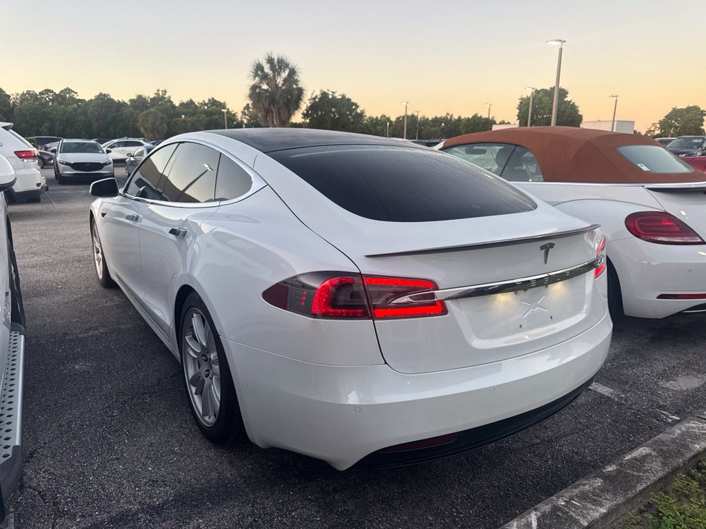 Used 2021 Tesla Model S Long Range Plus AWD/4WD image 3
