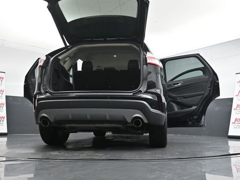 Used 2019 Ford Edge Titanium w/ Cargo Accessory Package FWD image 47