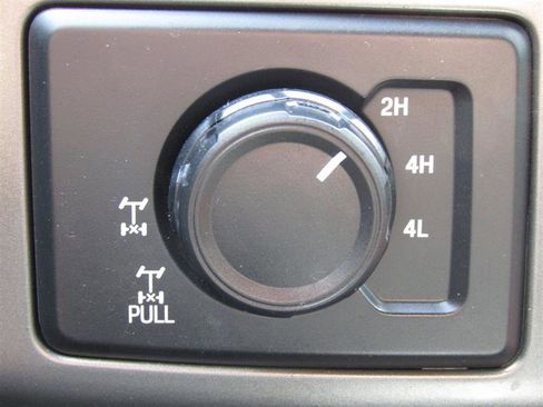 Used 2016 Ford F150 XLT w/ Equipment Group 302A Luxury image 19