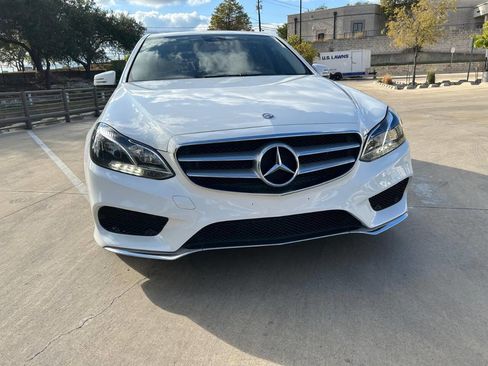 Used 2014 Mercedes-Benz E 350 Sedan image 4