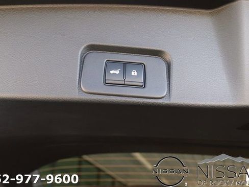 New 2026 Nissan Rogue Platinum w/ Platinum Premium Package AWD/4WD image 14