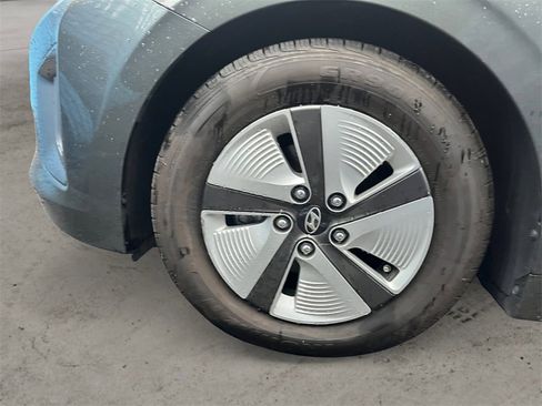 Used 2020 Hyundai Ioniq Blue image 10