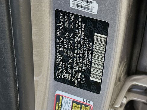 Used 2022 Hyundai Elantra SEL image 12