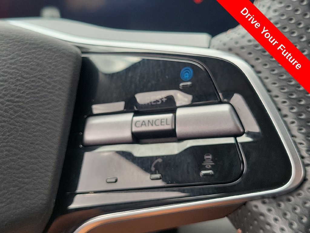 Used 2024 Nissan Ariya FWD image 6