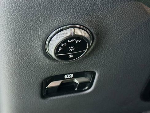 Certified 2023 Mercedes-Benz GLC 300 GLC 300 image 10