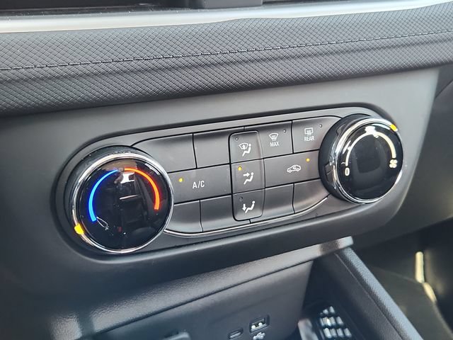 Used 2026 Chevrolet TrailBlazer LS AWD/4WD image 29