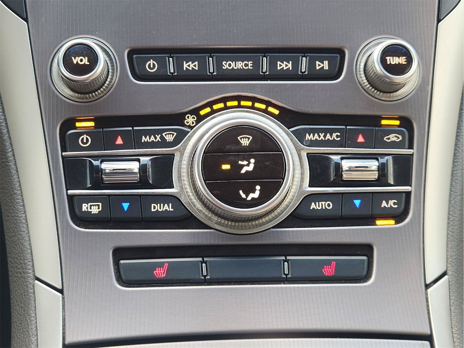 Used 2020 Lincoln MKZ w/ Convenience Package FWD image 20