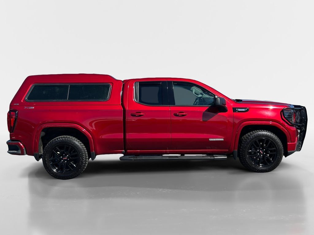 Used 2023 GMC Sierra 1500 Elevation w/ LPO, Elevation Black Package AWD/4WD image 7