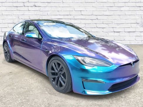 Used 2022 Tesla Model S Plaid image 5