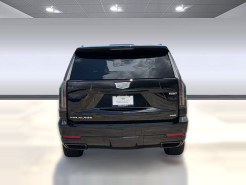 Certified 2026 Cadillac Escalade Sport w/ Touring Package AWD/4WD image 10