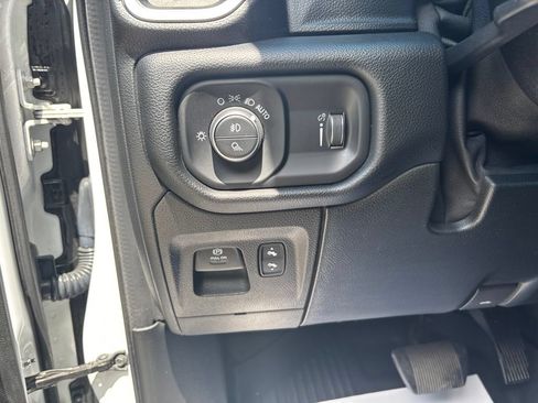 Used 2020 RAM 1500 Big Horn AWD/4WD image 59